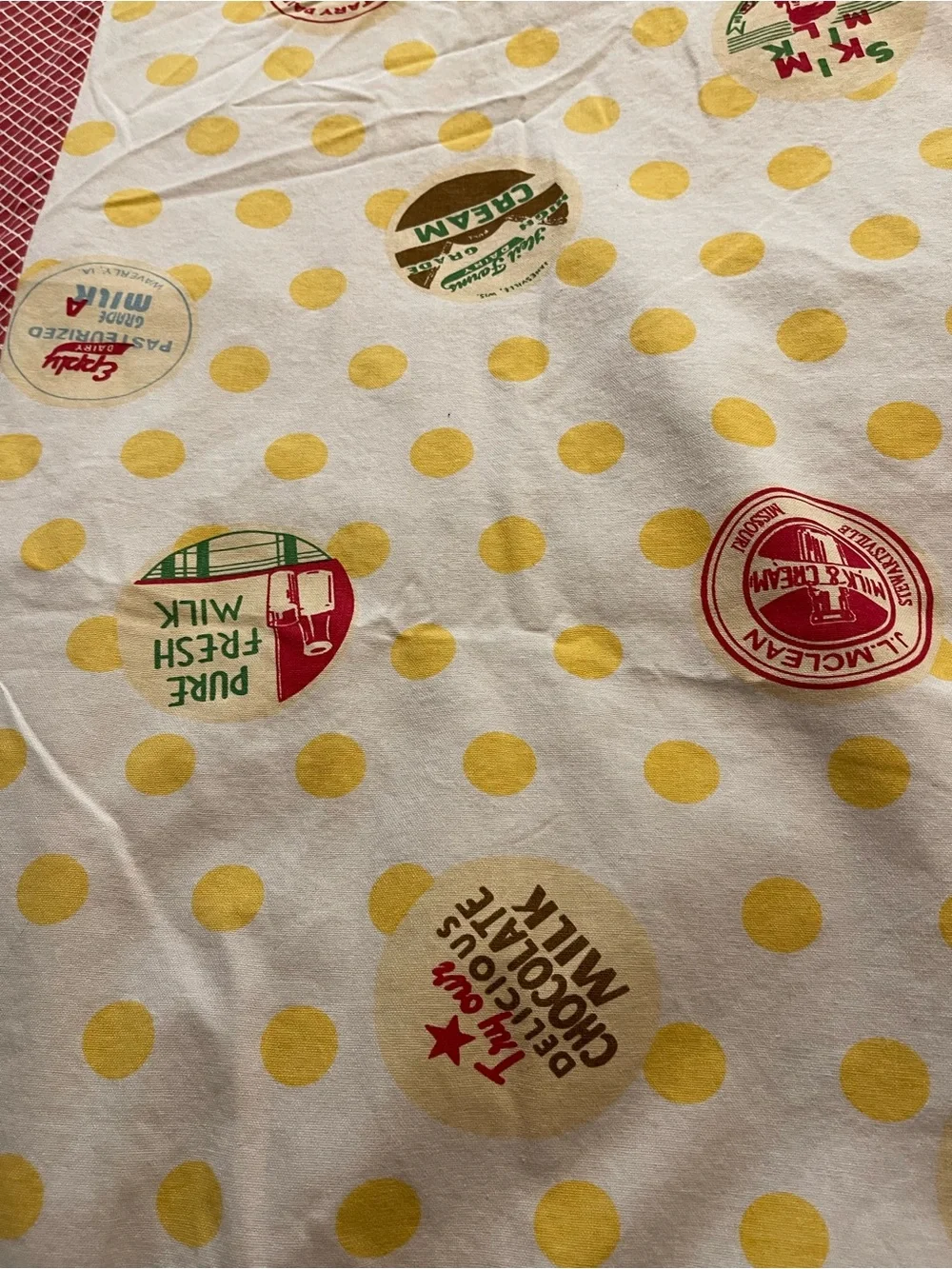 Vintage look table cover